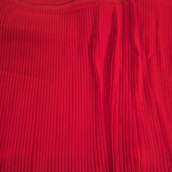 Lululemon Athletica Red Pleat To Street Skirt - Picture 14 of 16